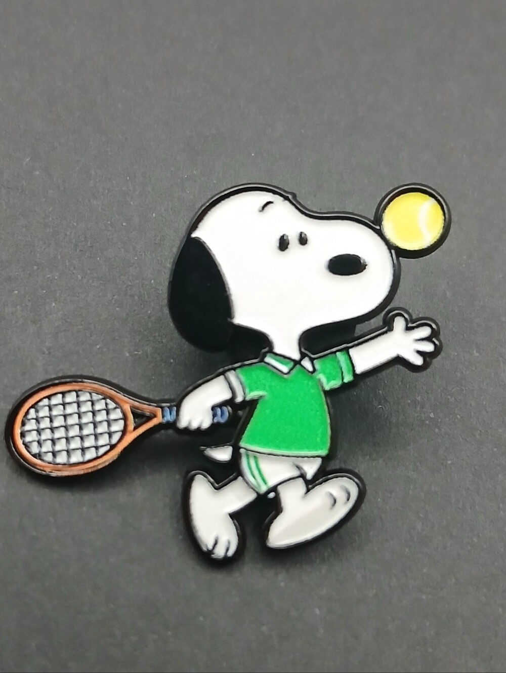 Snoopy Tennis Dog Enamel Pin - Green Shirt